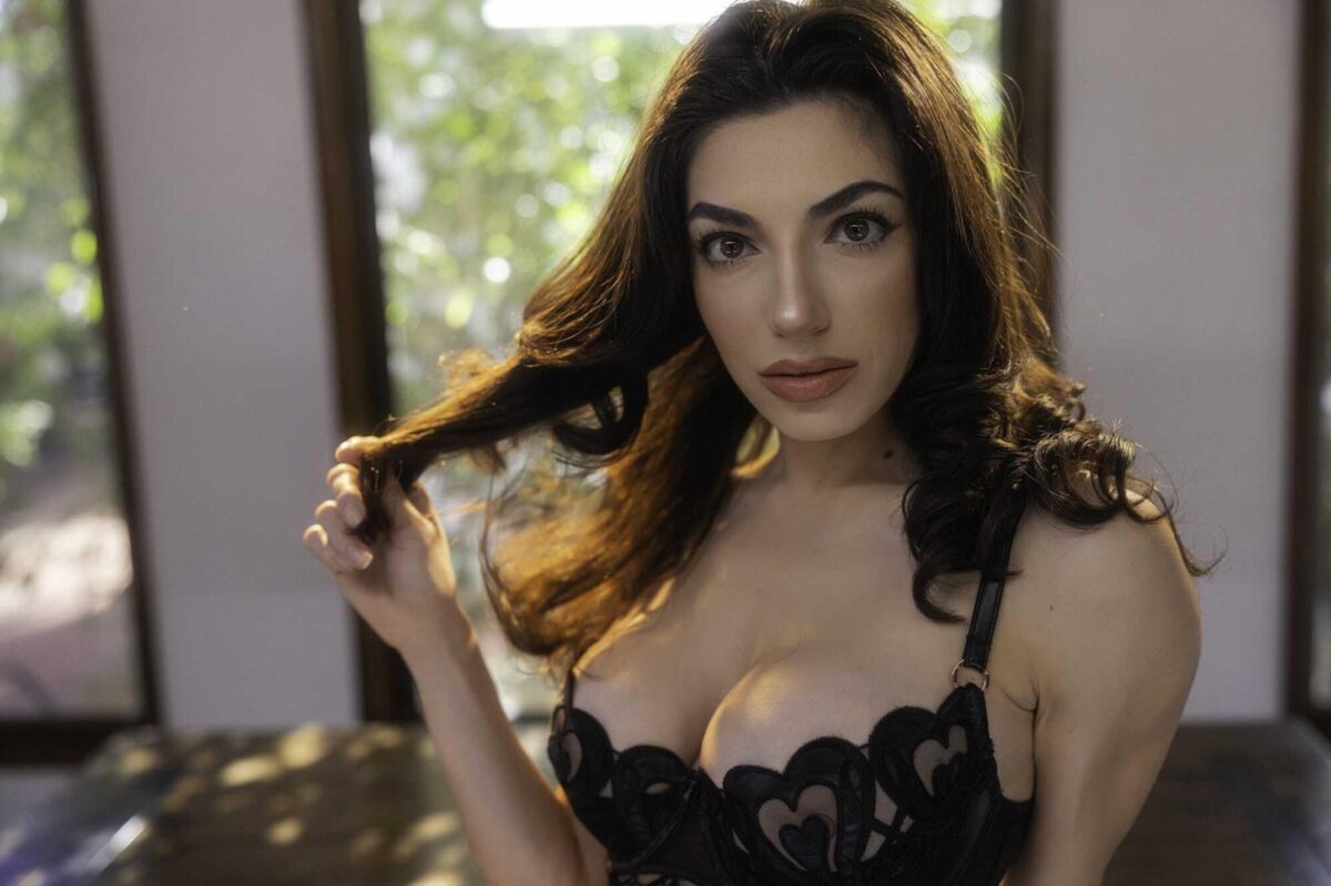 Darcie Dolce Black Lingerie Set