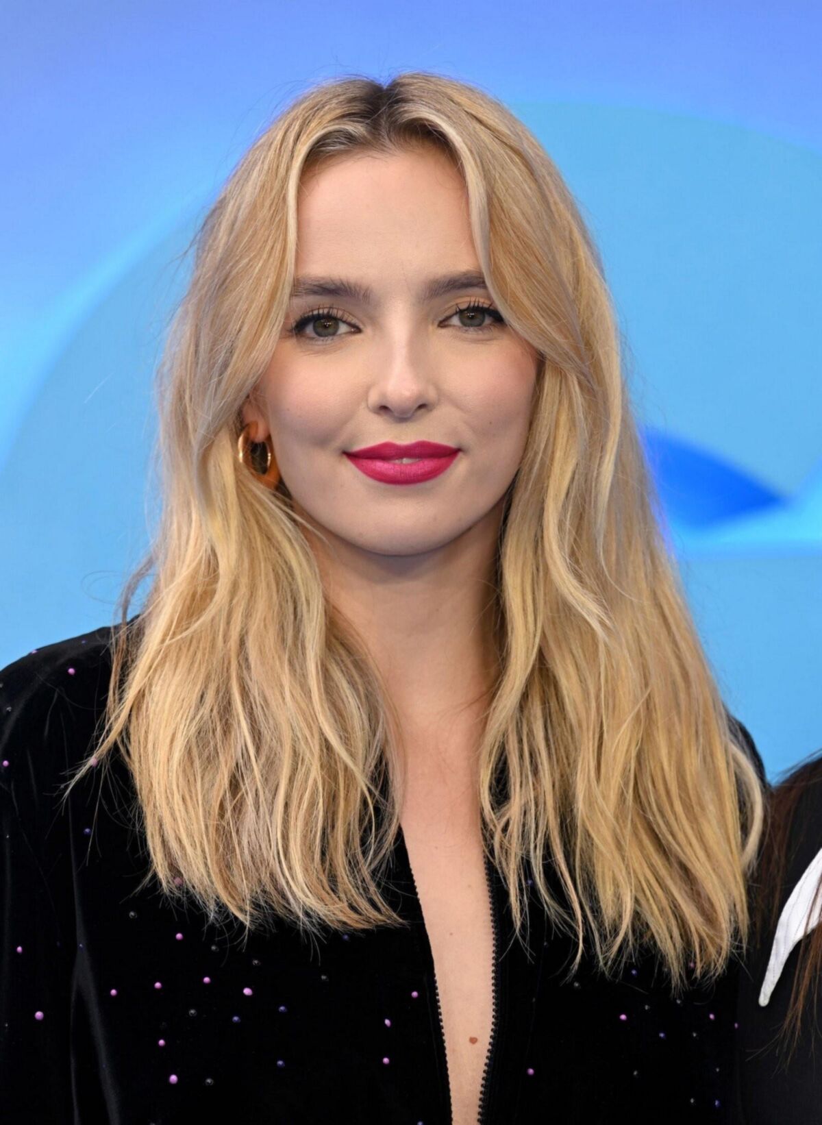 JODIE COMER