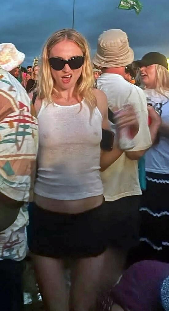 Celebrity Pokies 
