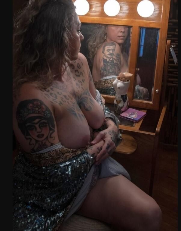 DANIELLE COLBY NUDES