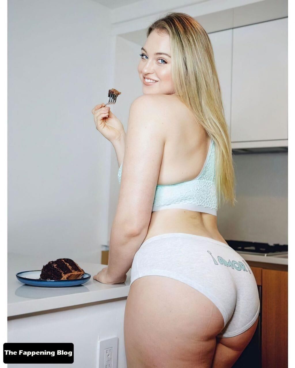 Iskra Lawrence