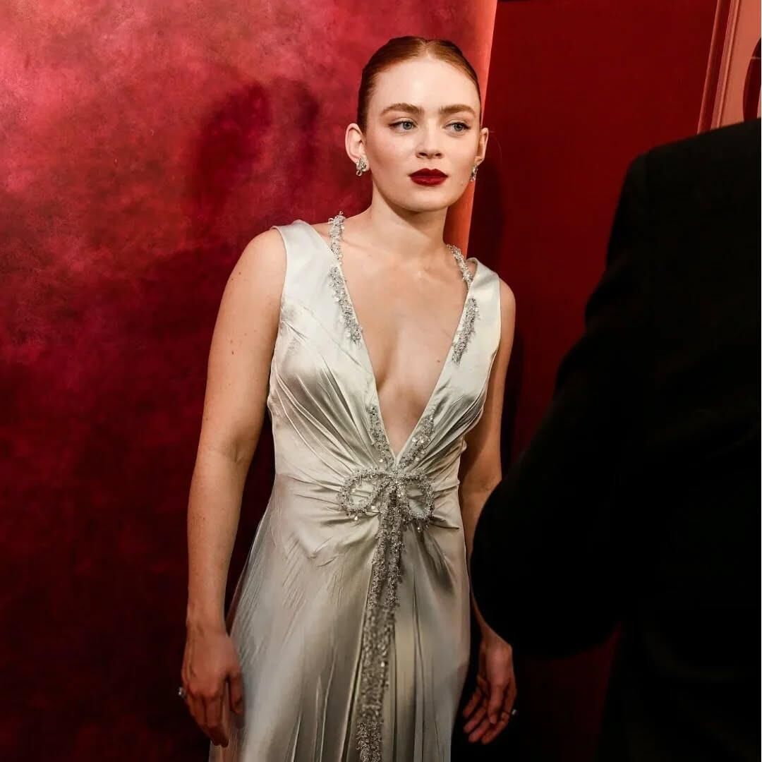 Sadie sink 