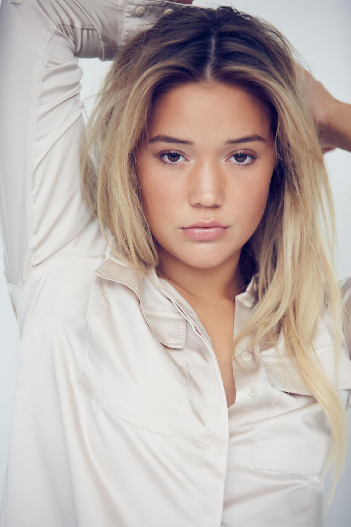 Olivia Ponton Hot Photoshoots