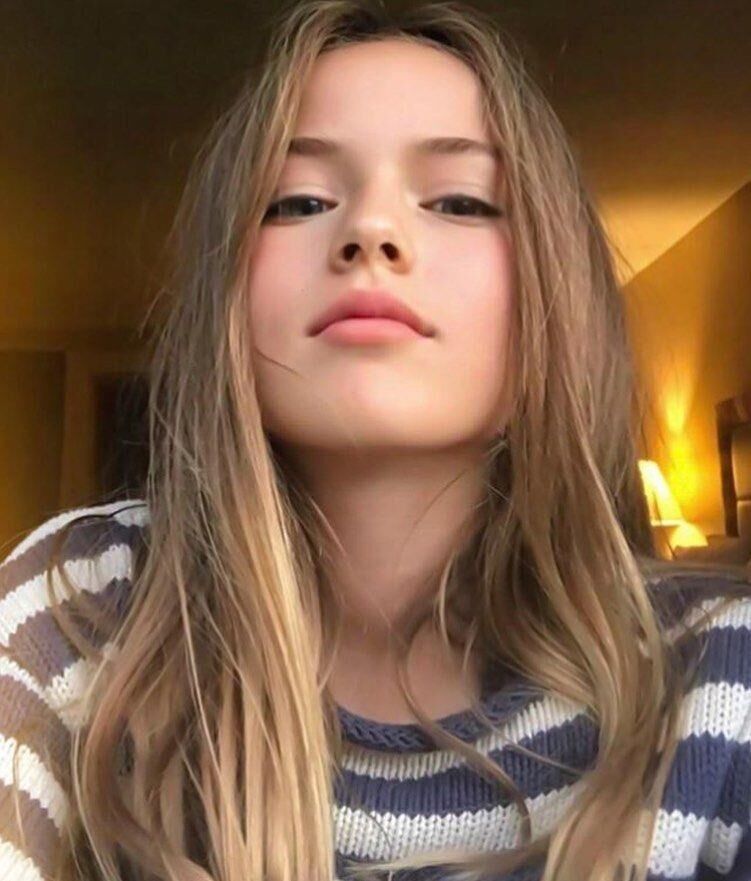 Faces for cum and pee 