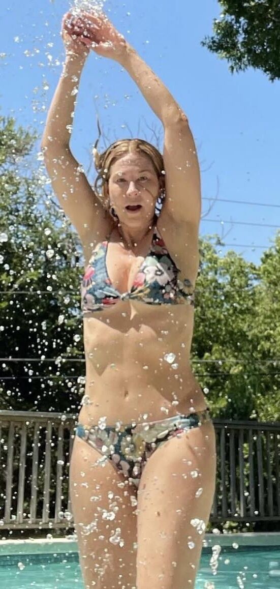 Jenna Elfman