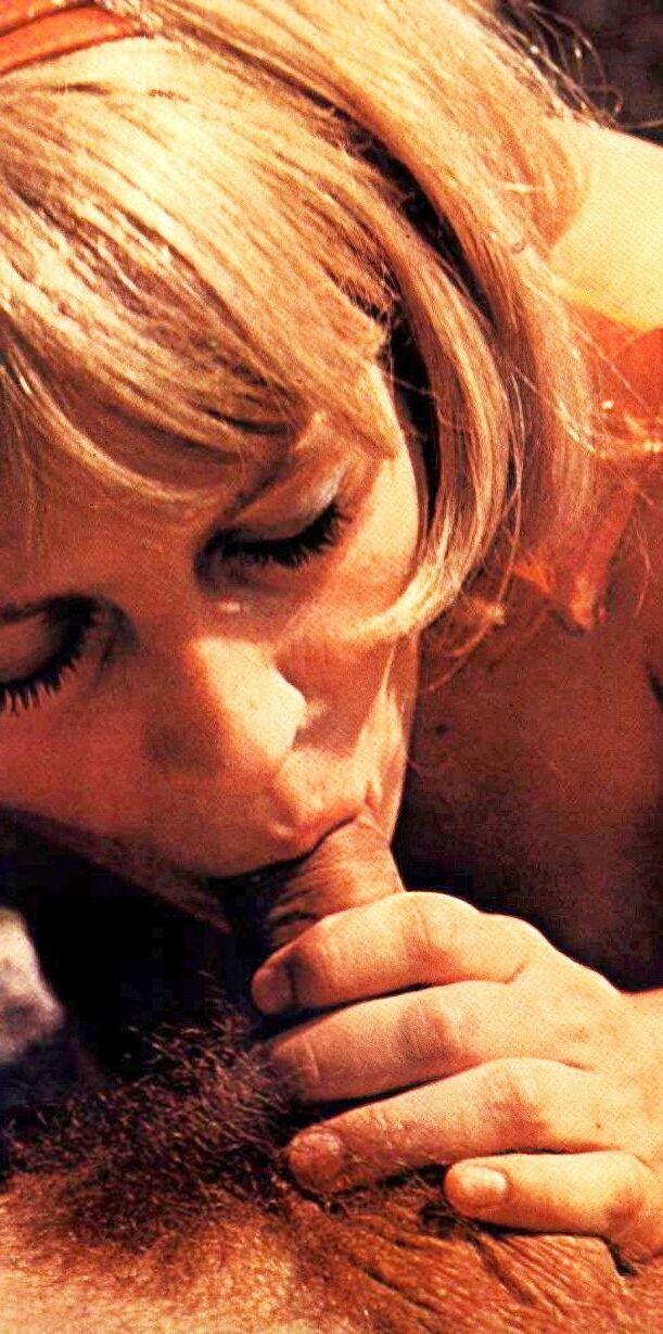 Orgies de sexe dans le volume des couleurs IV