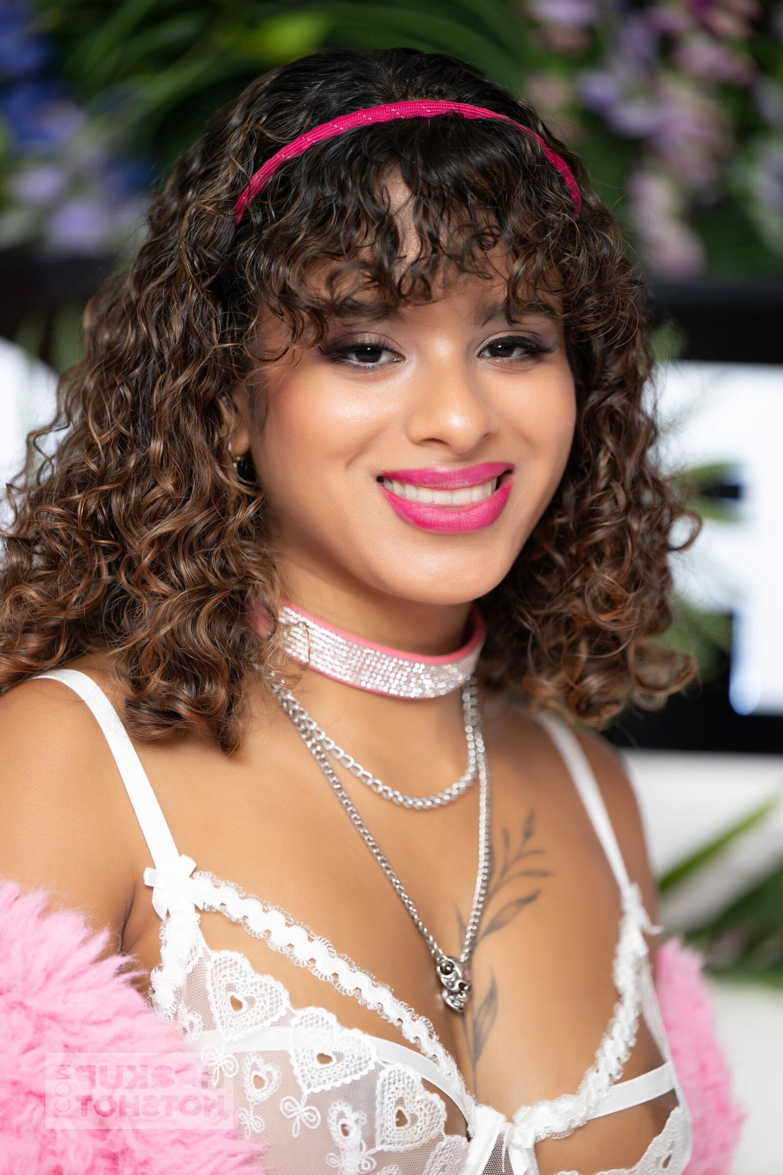 Isabella Jules Yo est désossé et sperme