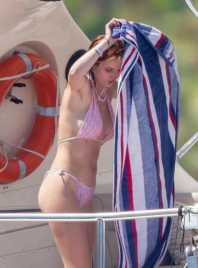 Celebrity Bikini 