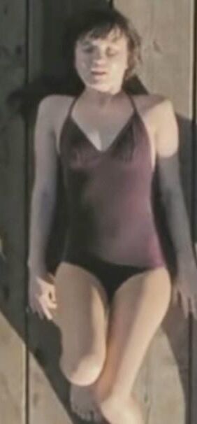 Emily Browning The Univited #