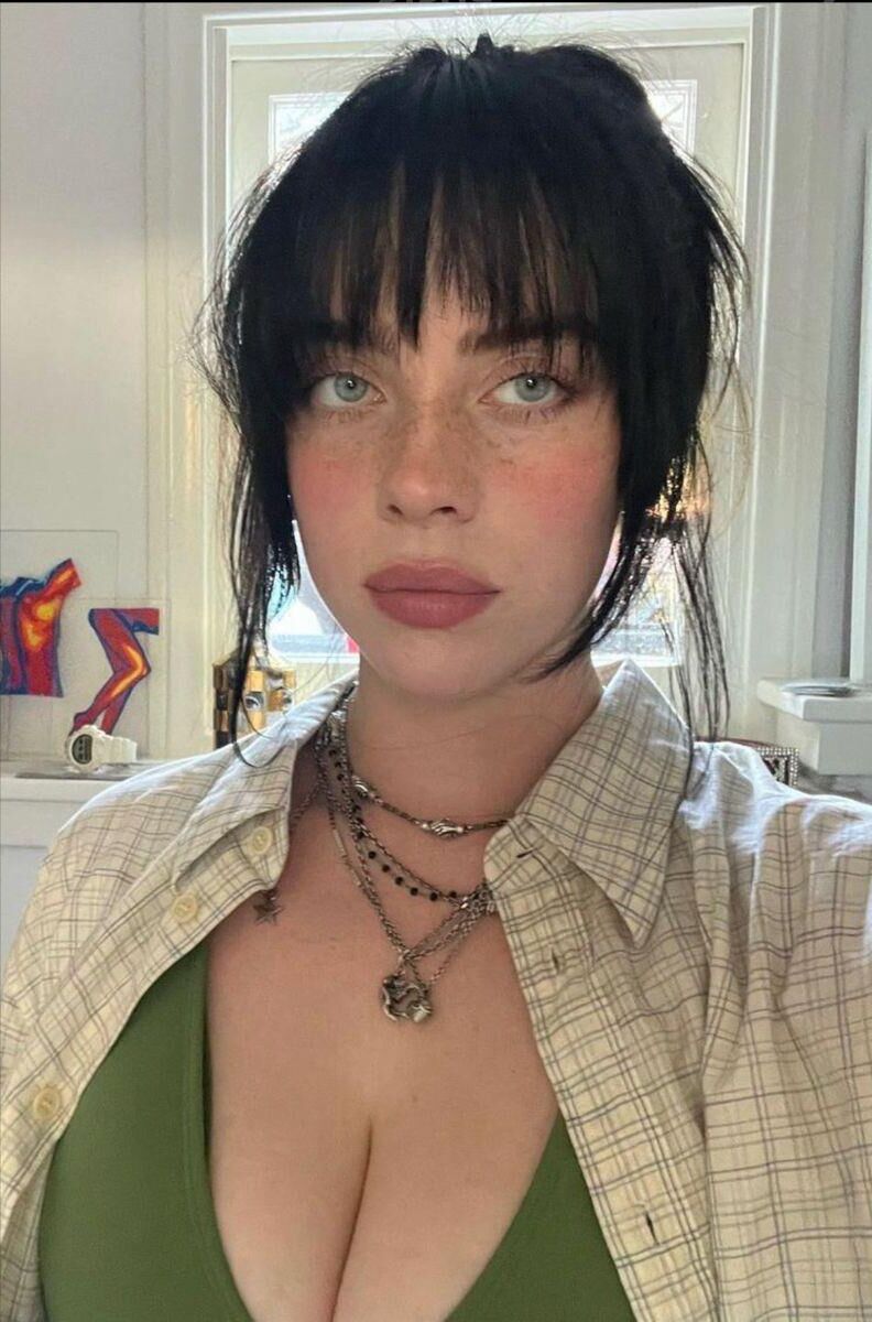 Titcow Billie Eilish and Her Huge Udders