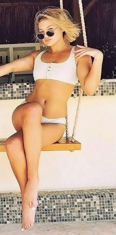 Celebrity Bikini 