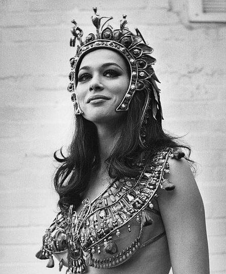 Valerie Leon
