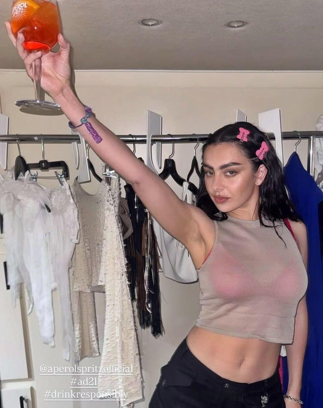 Celebrity Armpits 