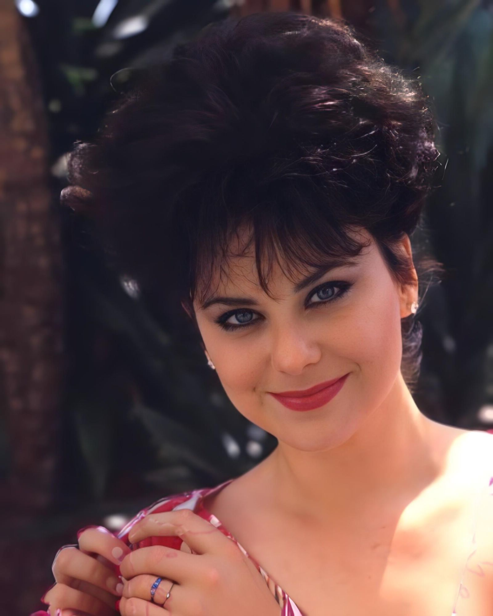 A Megablast Of Delta Burke