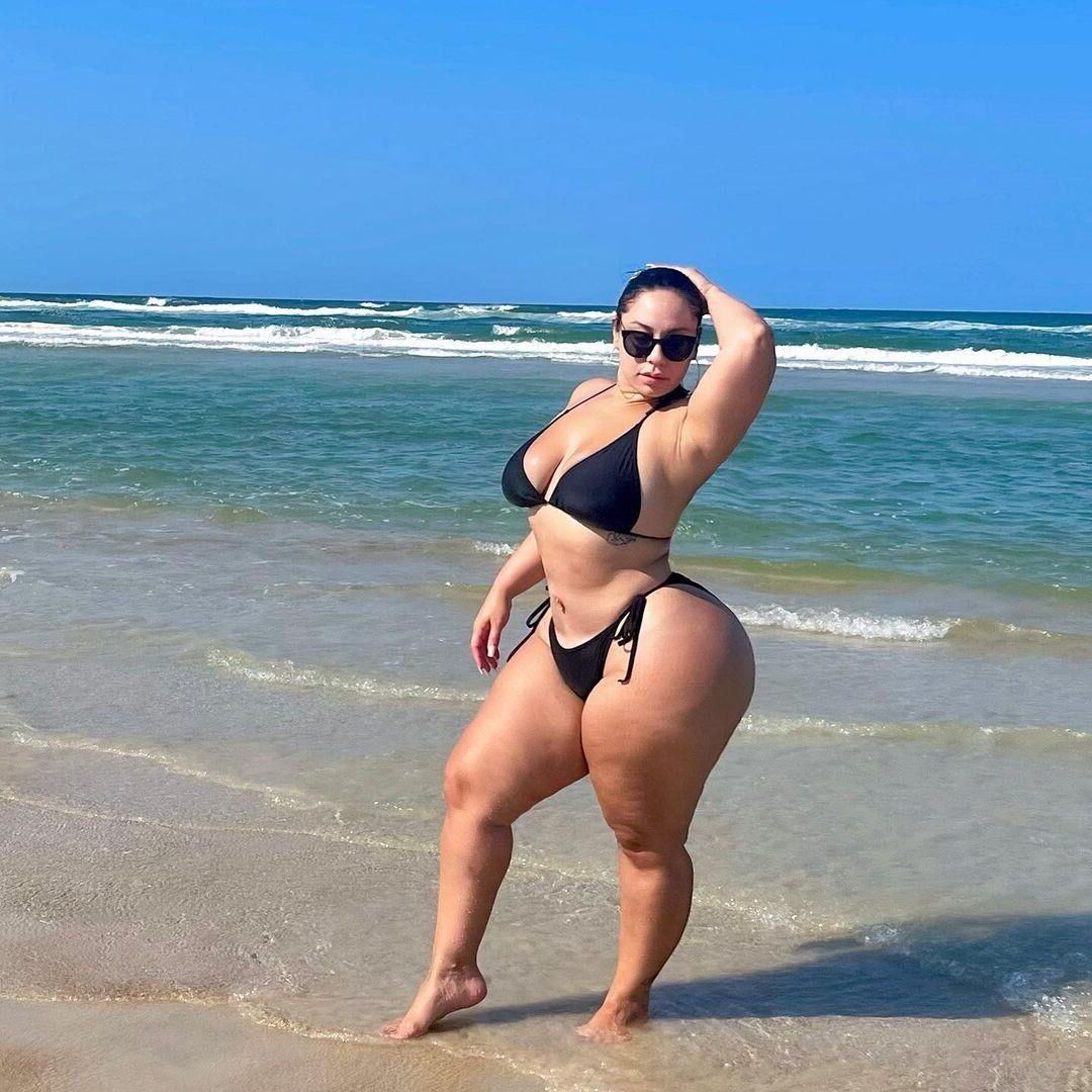 Selene Castleの排他的IG投稿