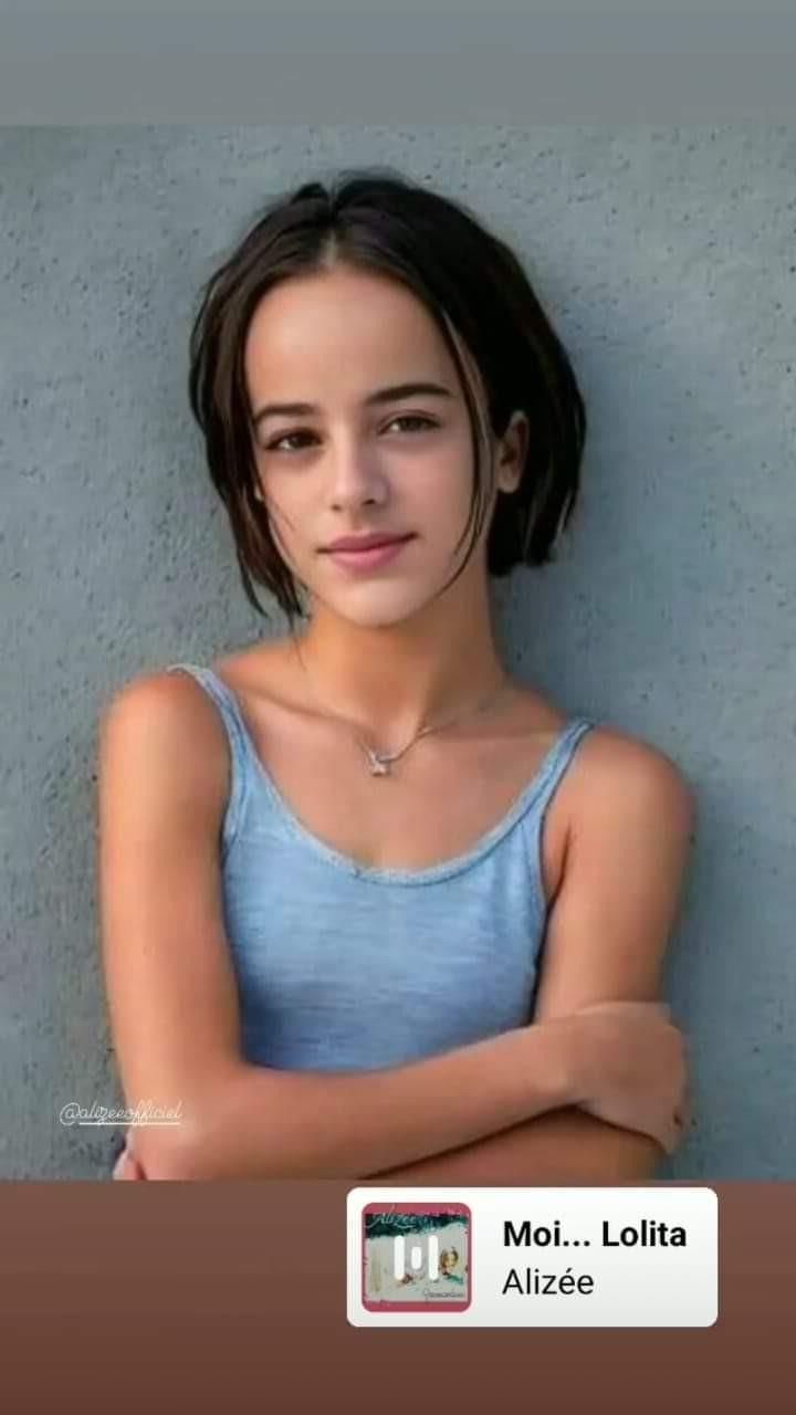 Alizee : ma deesse. Elle peut tout me faire faire 