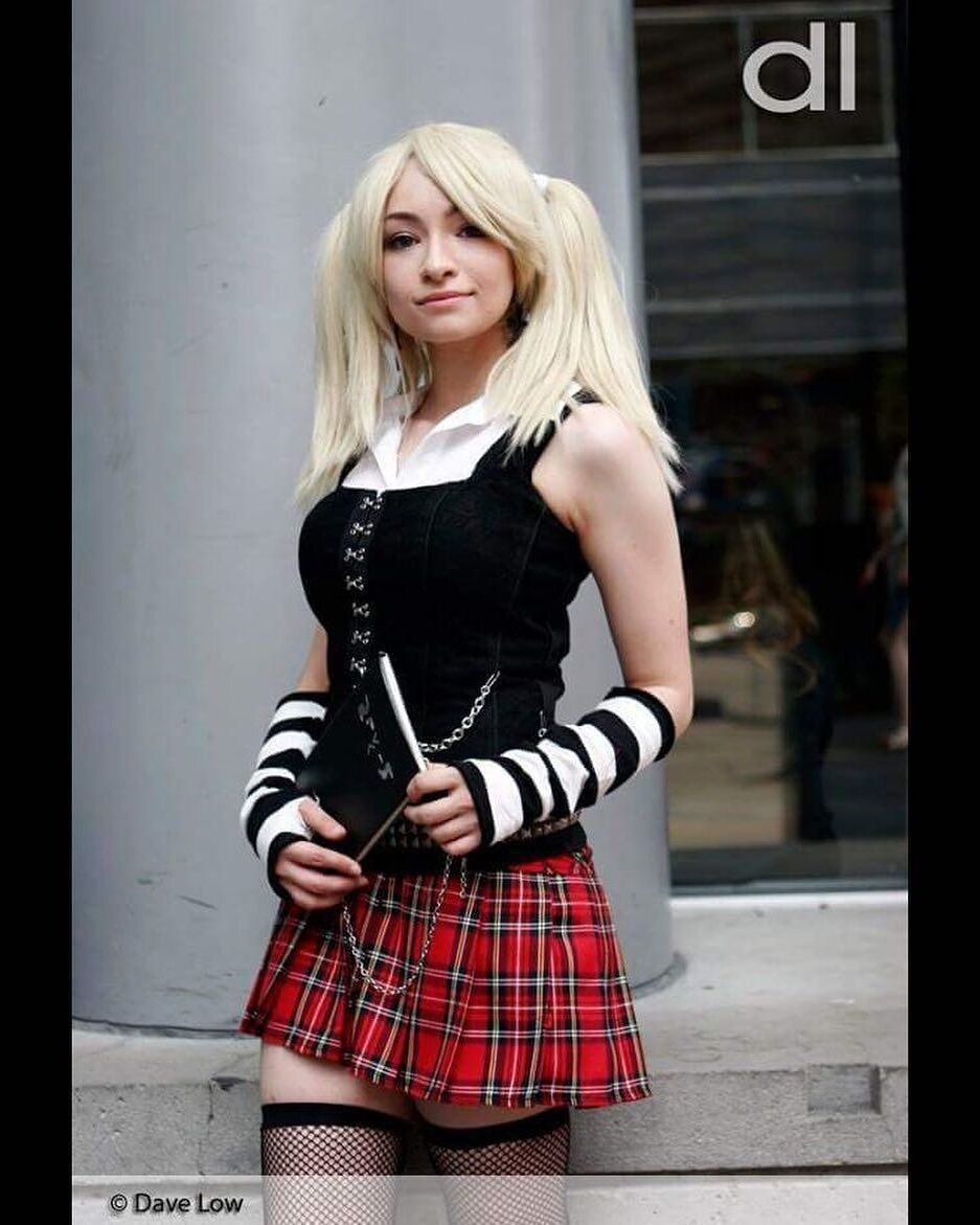 Jodelle Ferland 