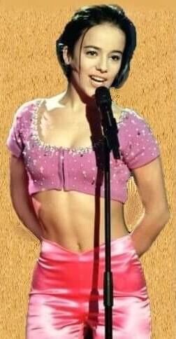 Alizee : ma deesse. Elle peut tout me faire faire 