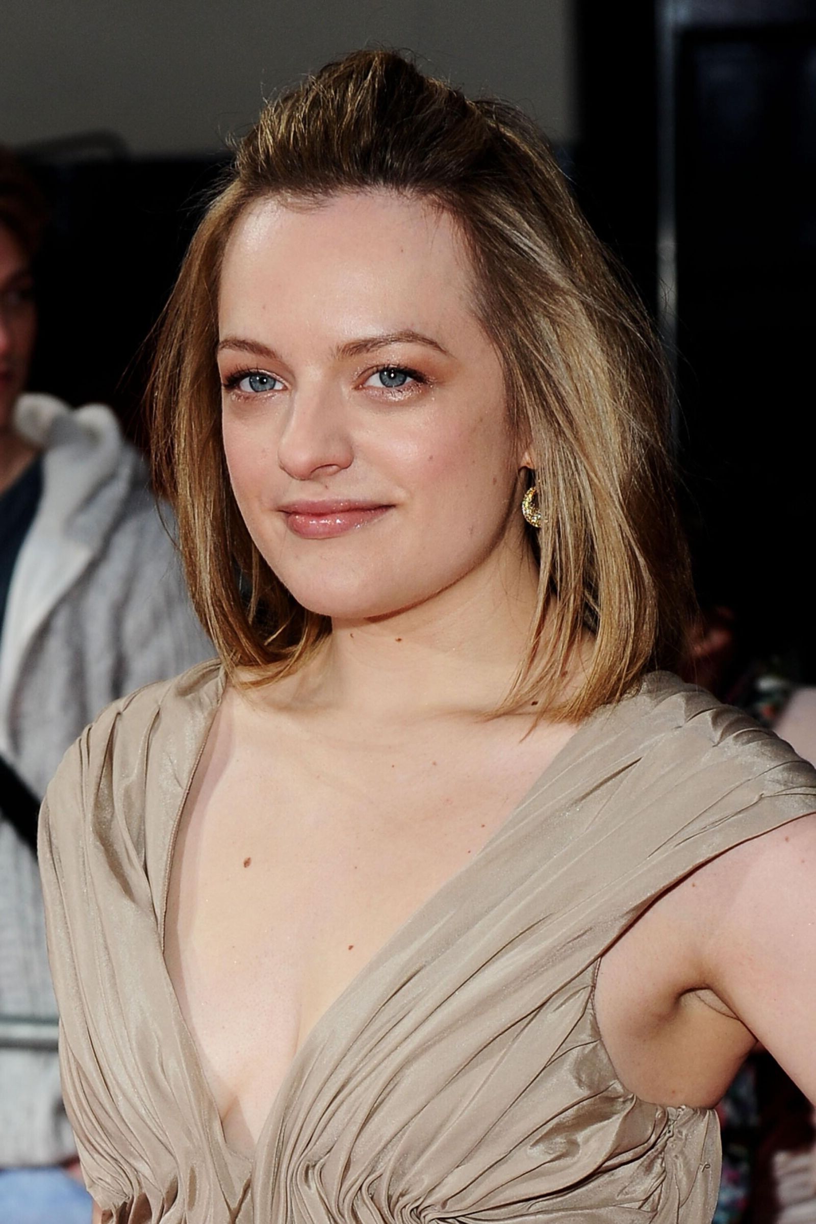 Elizabeth moss