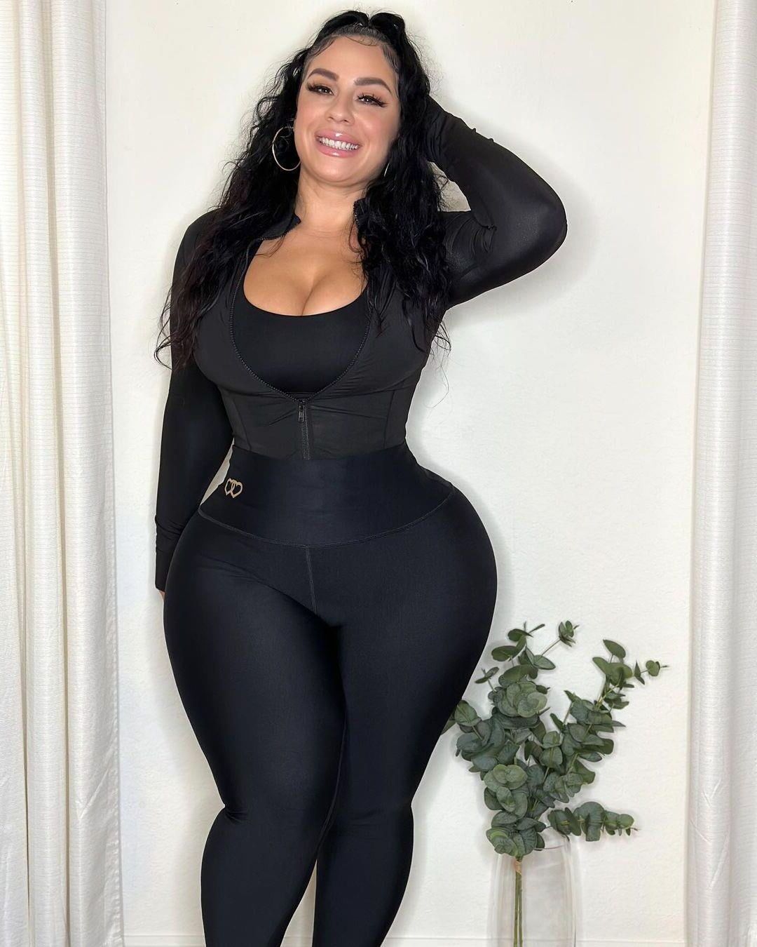 Selene Castleの排他的IG投稿