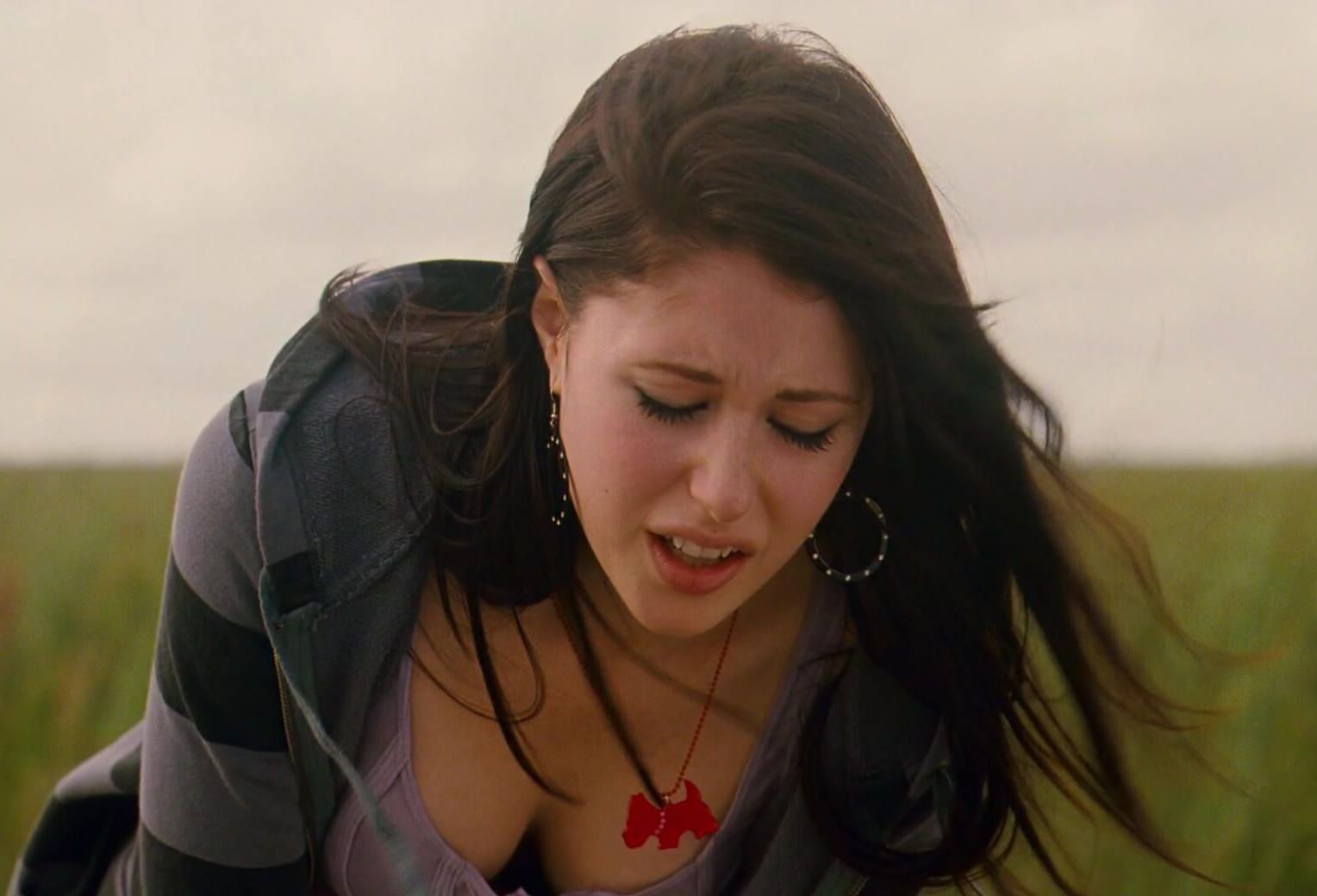 Amanda crew