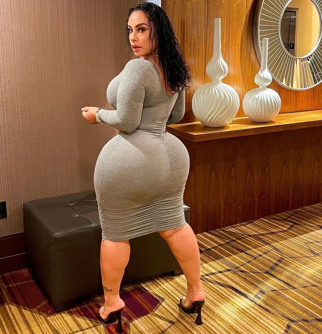 Selene Castleの排他的IG投稿