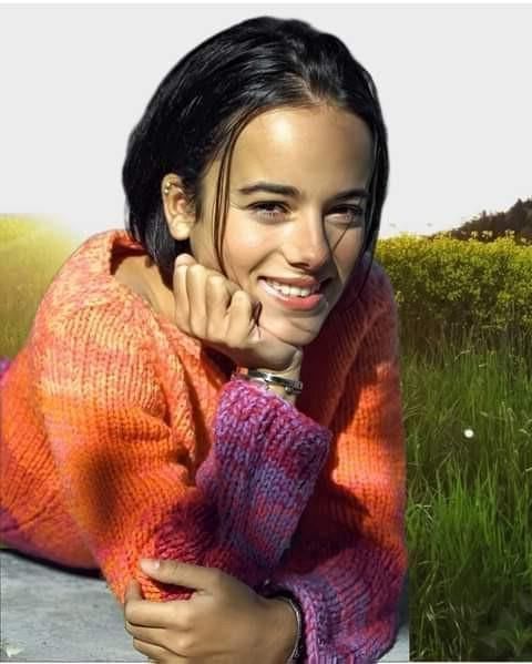Alizee : ma deesse. Elle peut tout me faire faire 