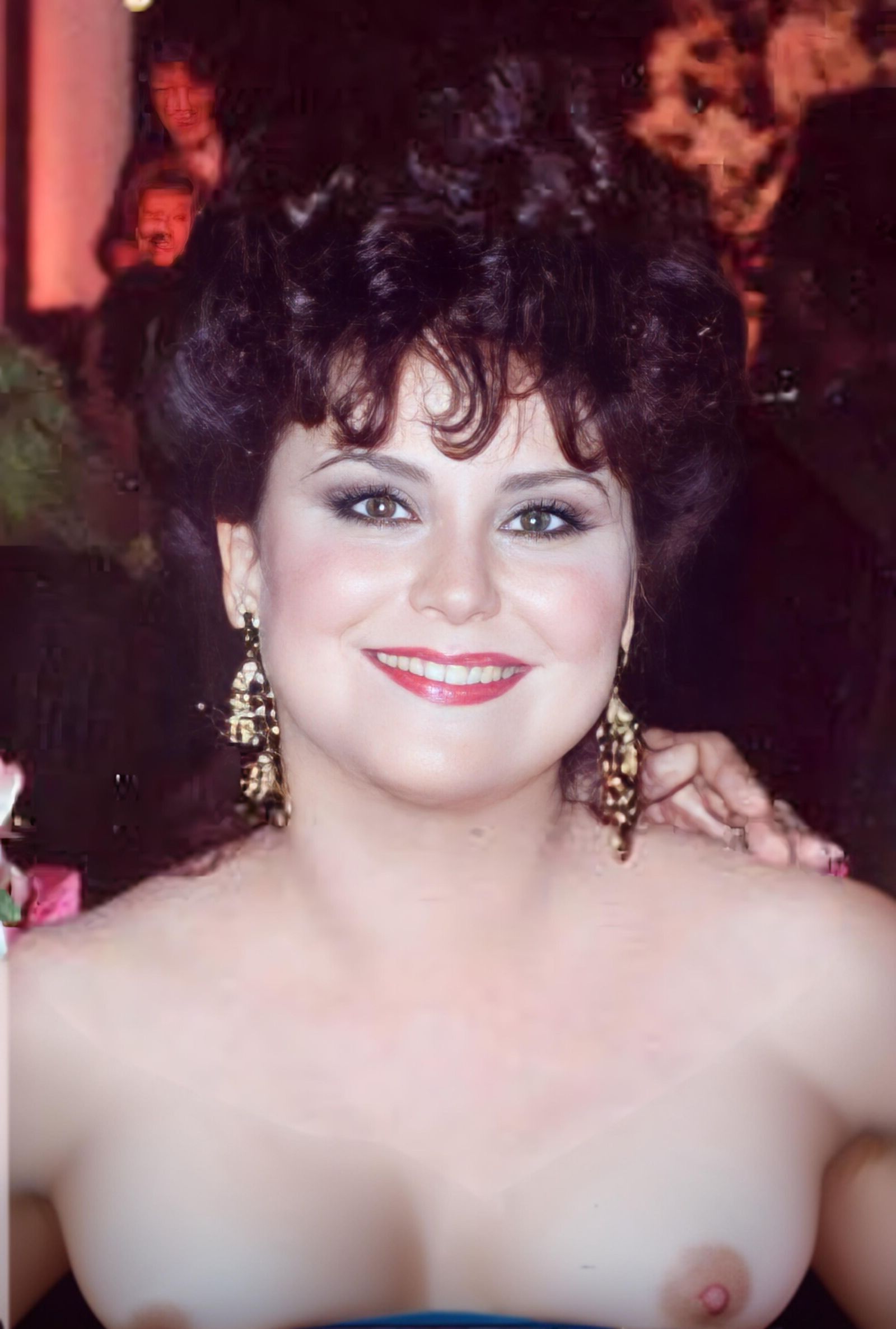 A Megablast Of Delta Burke