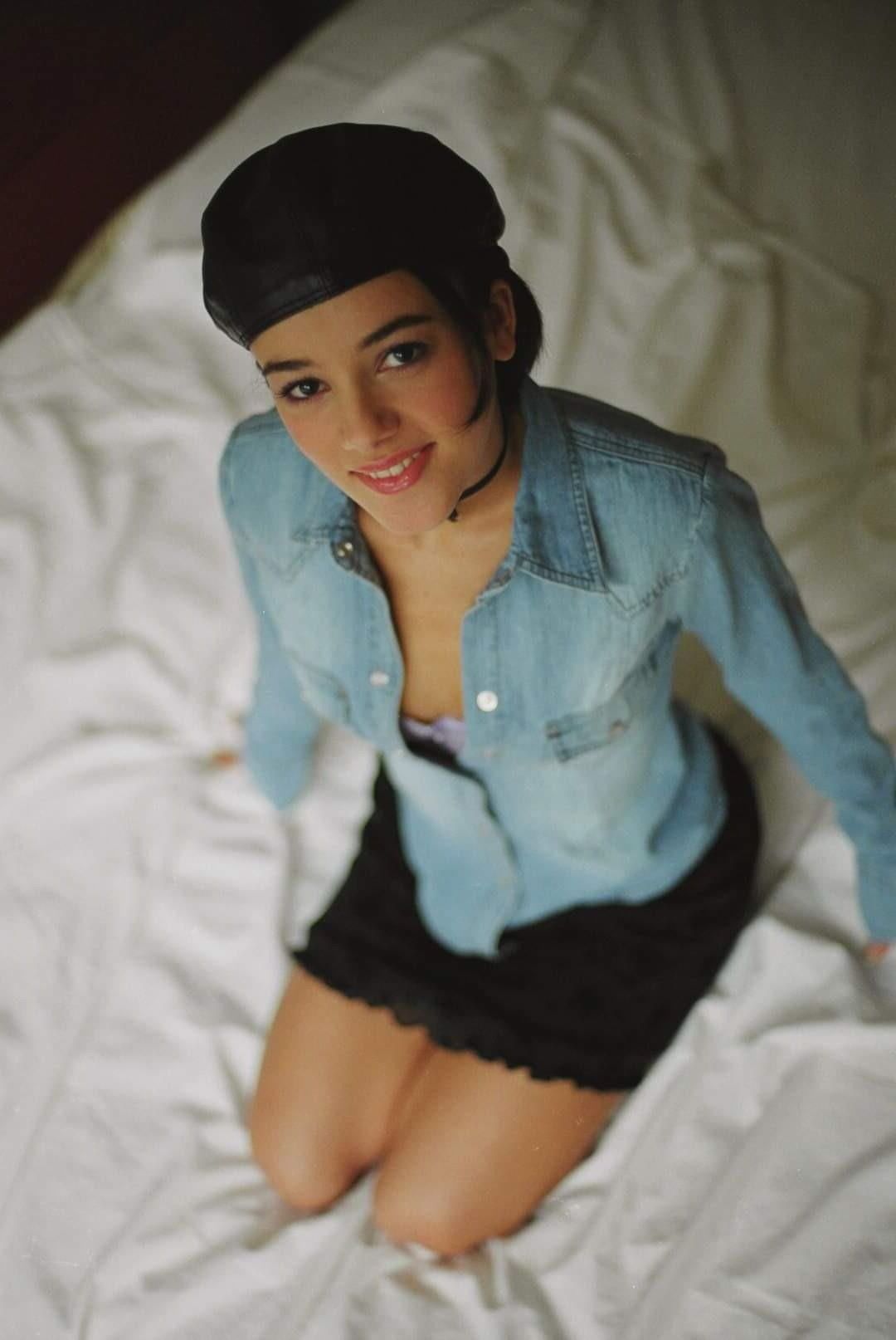 Alizee : ma deesse. Elle peut tout me faire faire 