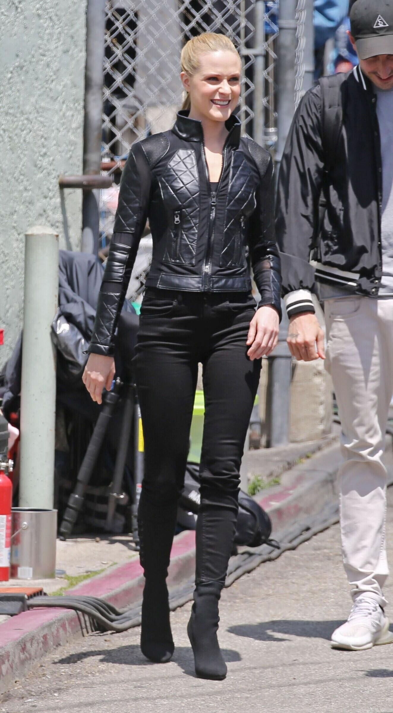 Evan Rachel wood is hot 