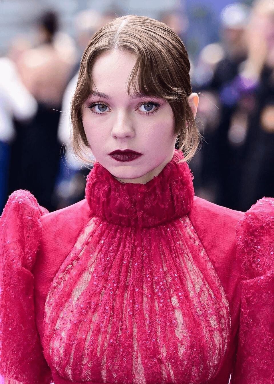 Emma Myers 