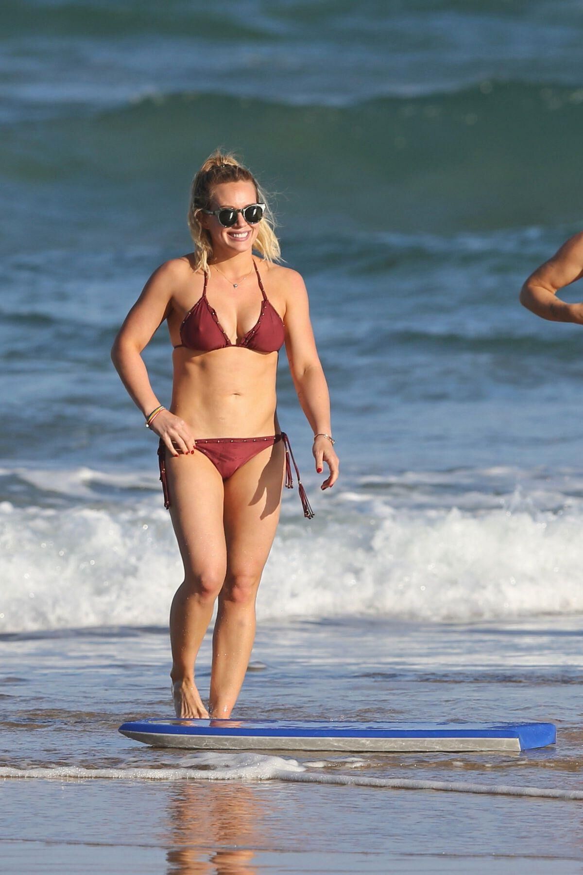 HILLARY DUFF BIKINI