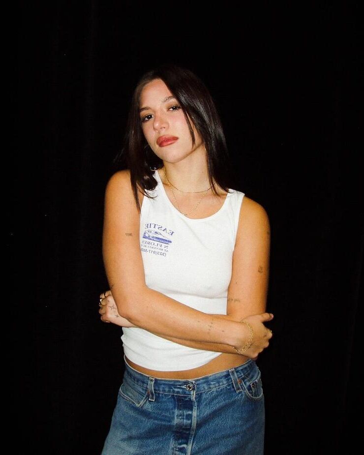 Mackenzie Z. only minutes with her hot mouth!