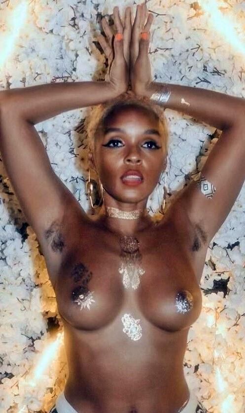 Hairy Celebrity Armpits 