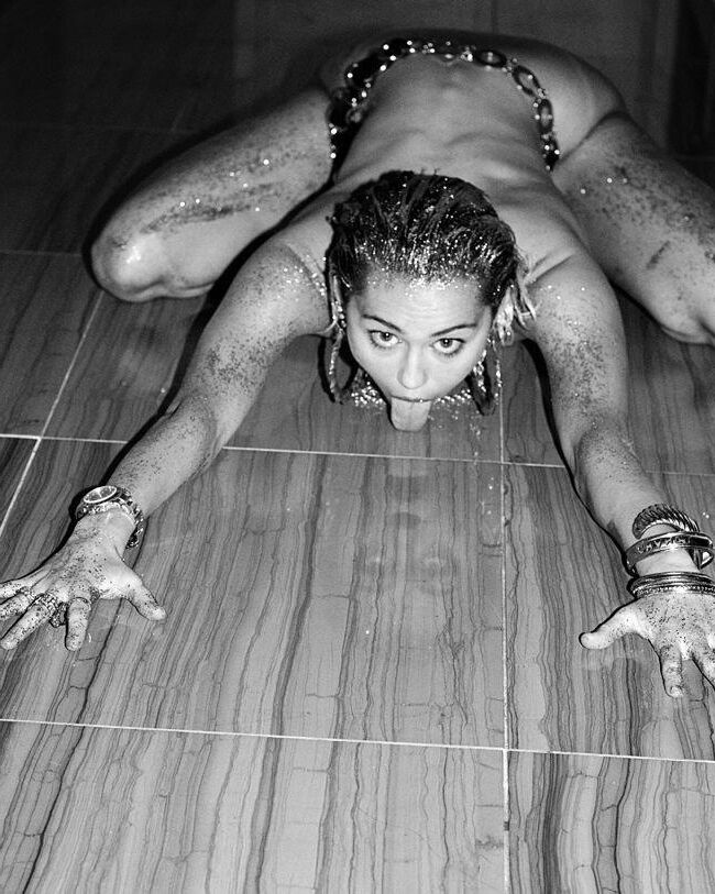 Miley C. Material