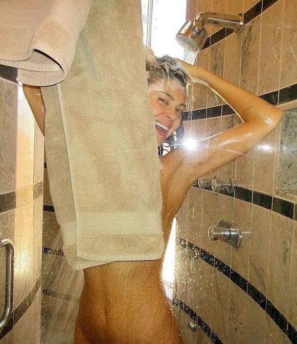 Celebrity Armpits 
