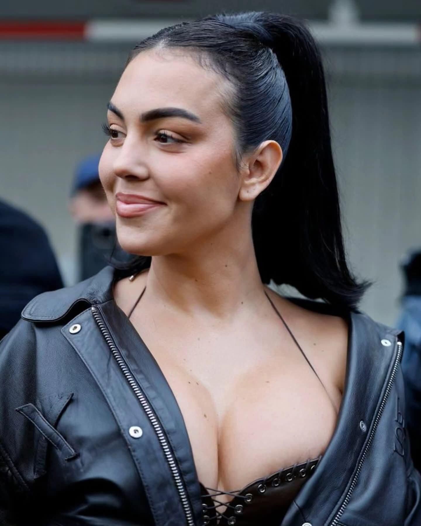 Amazing Sexy Hot Women