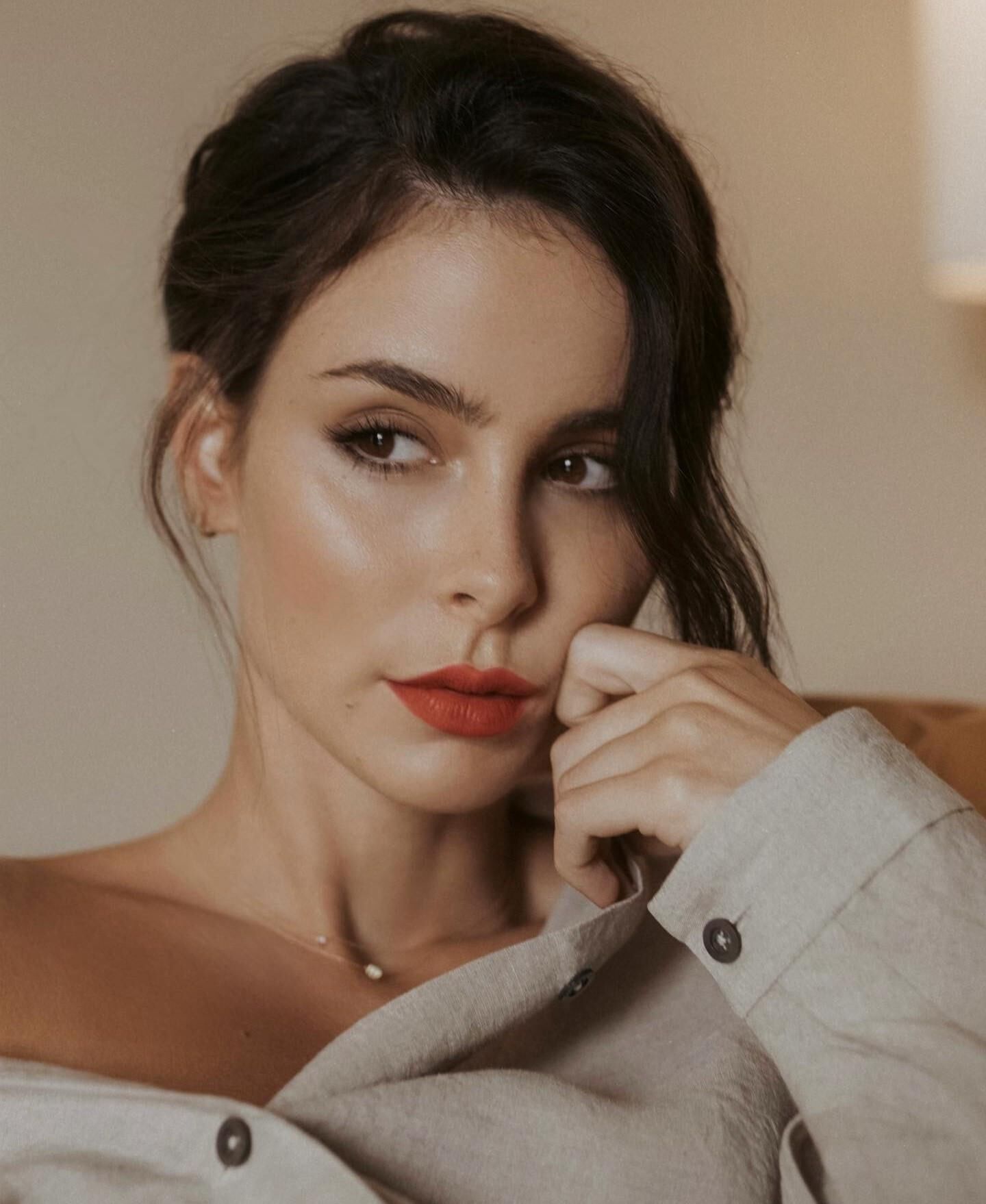 The incredible face of Lena M.L.