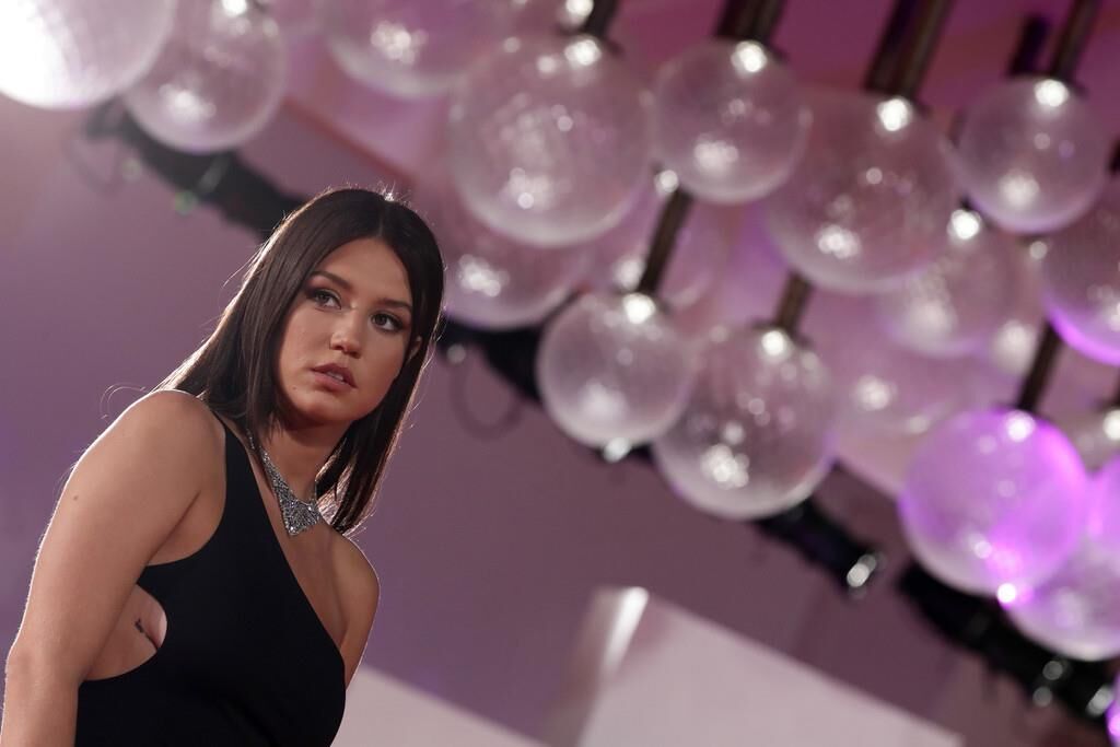 Adele Exarchopoulos в этом платье