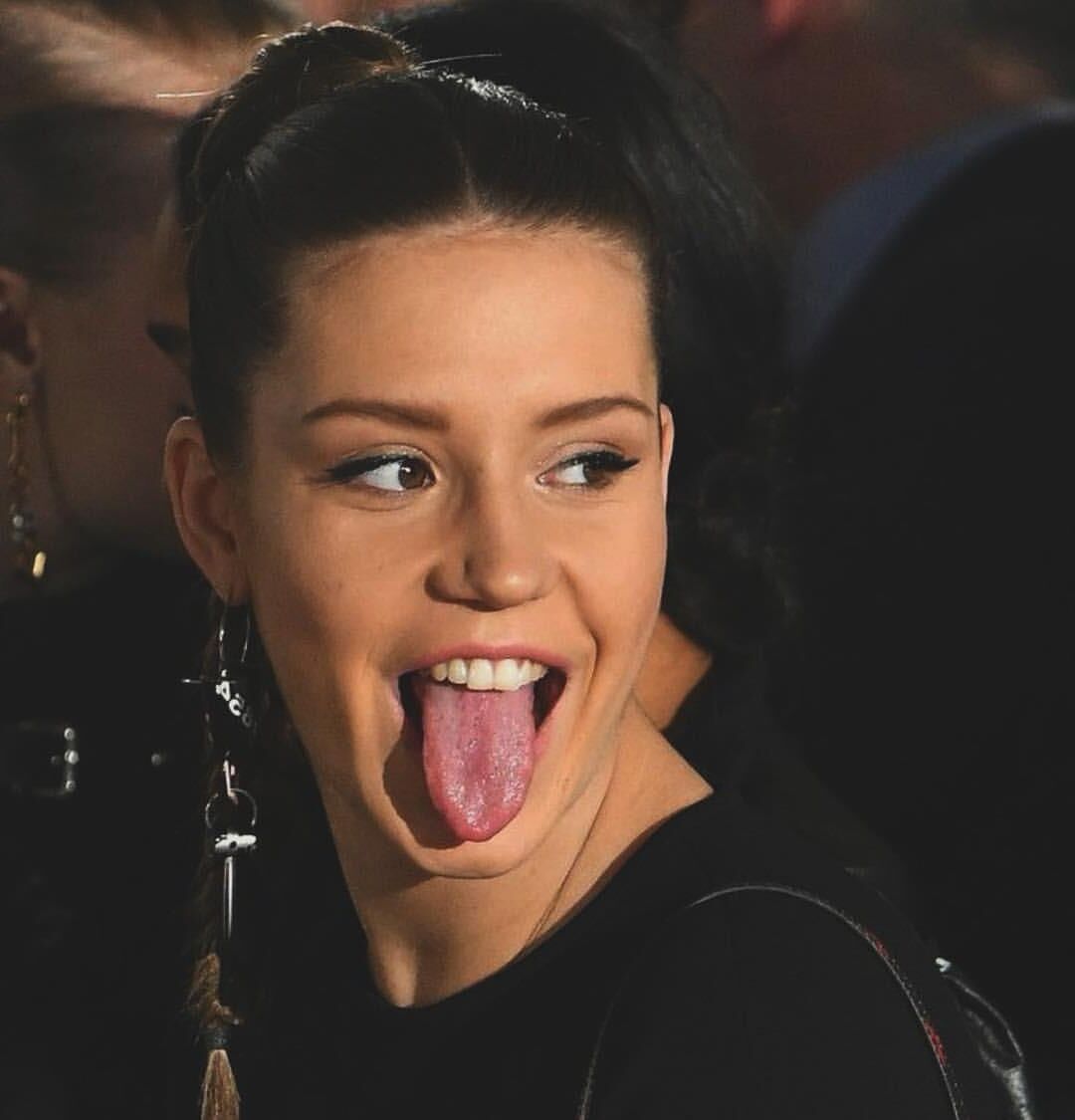 Adele Exarchopoulos Hot Lady