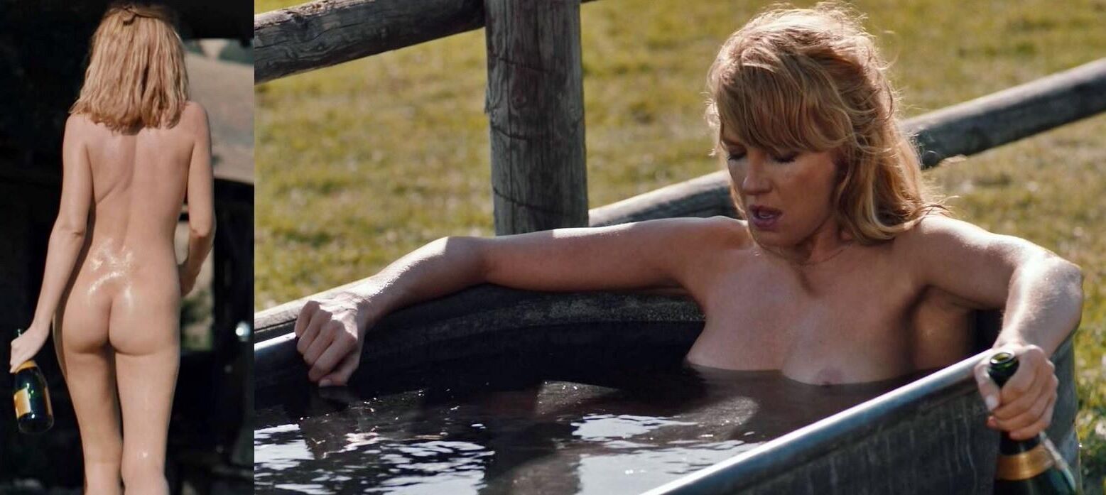 Célébrités cachant des seins