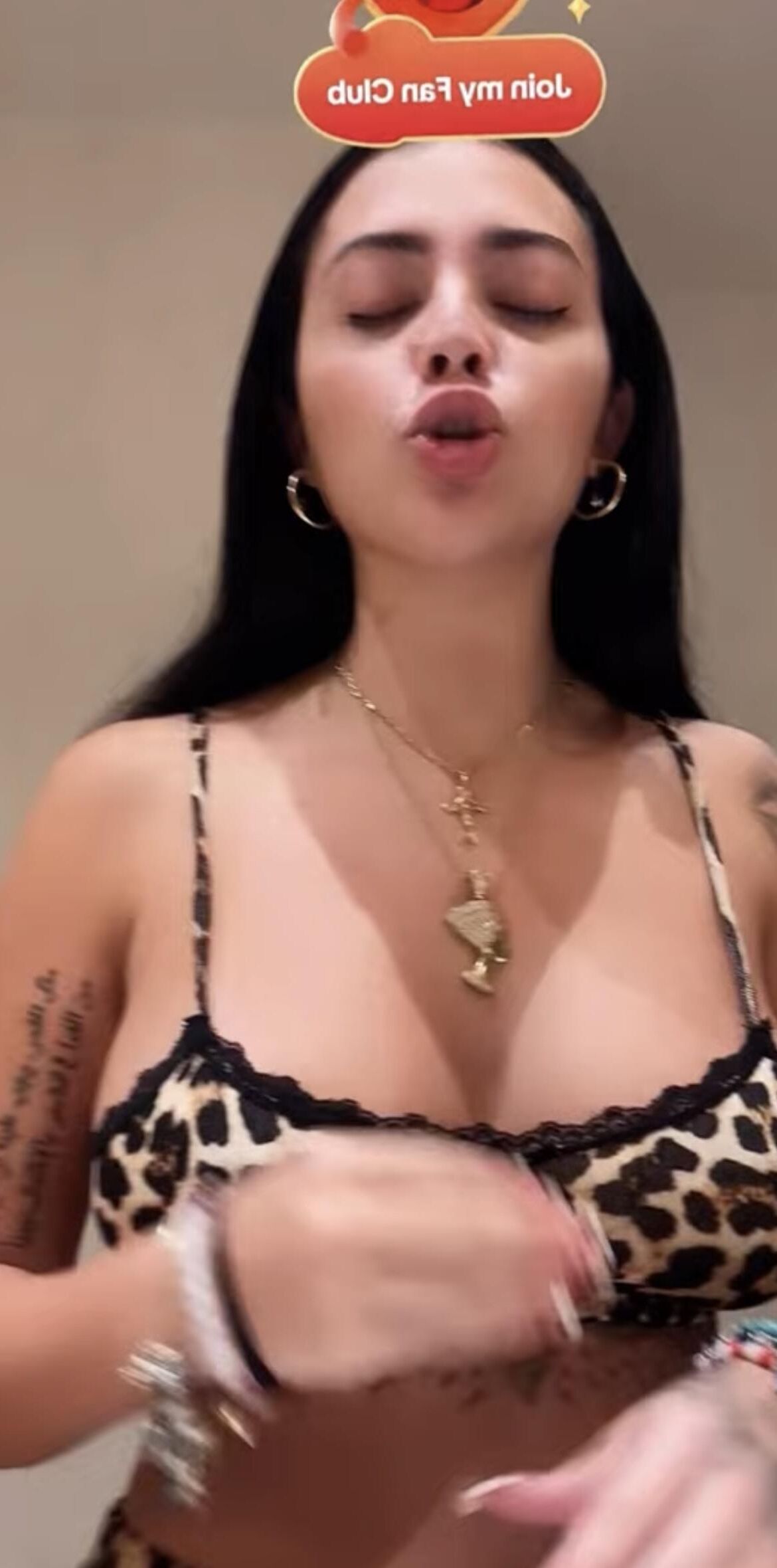 Malu Trevejo 