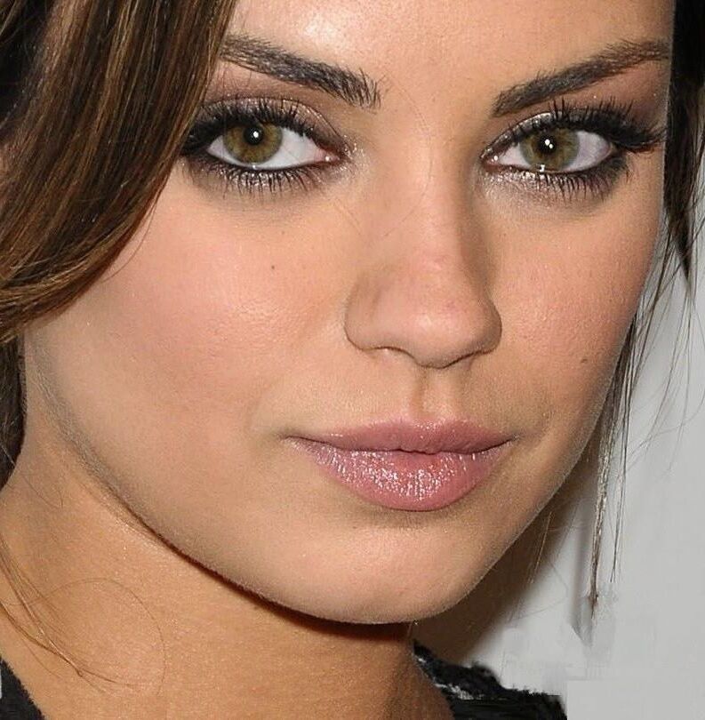 Mila Kunis excitant les photos