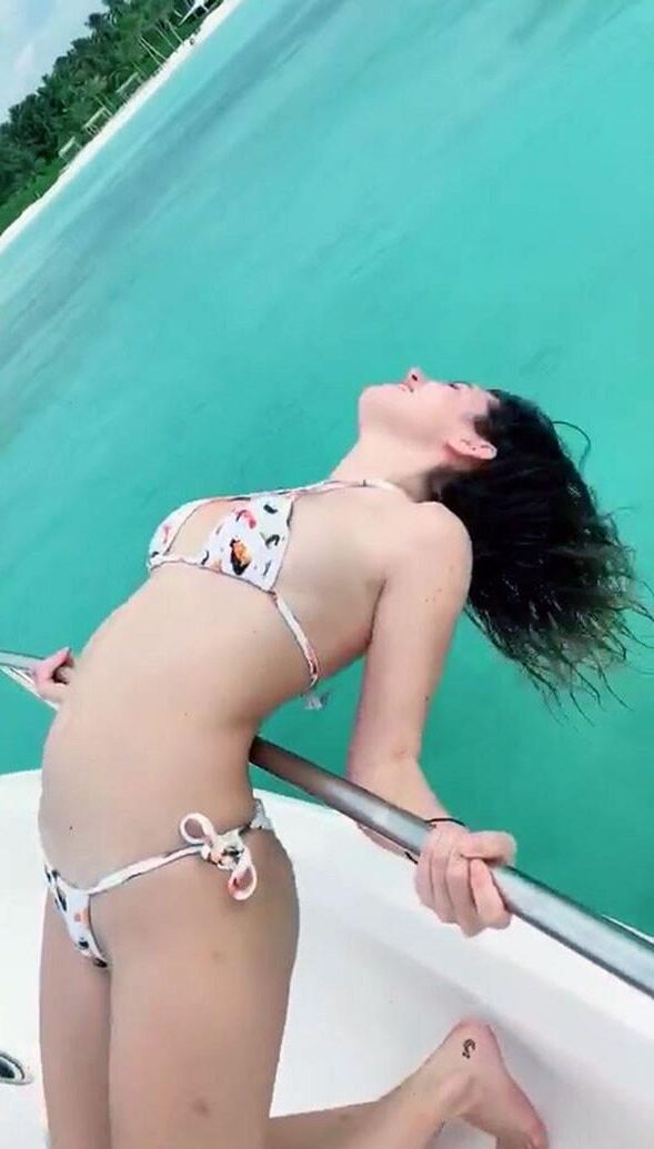 Le paroxysme asile Bella Thorne