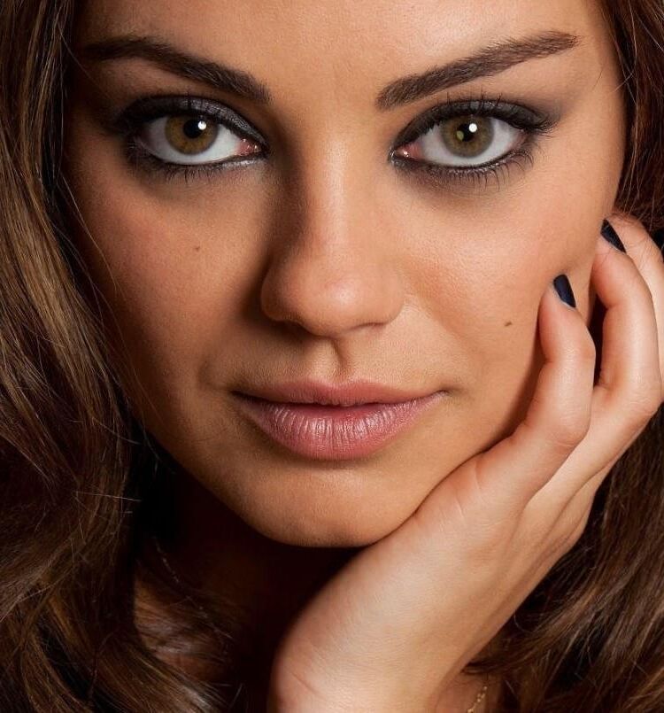 Mila Kunis excitant les photos