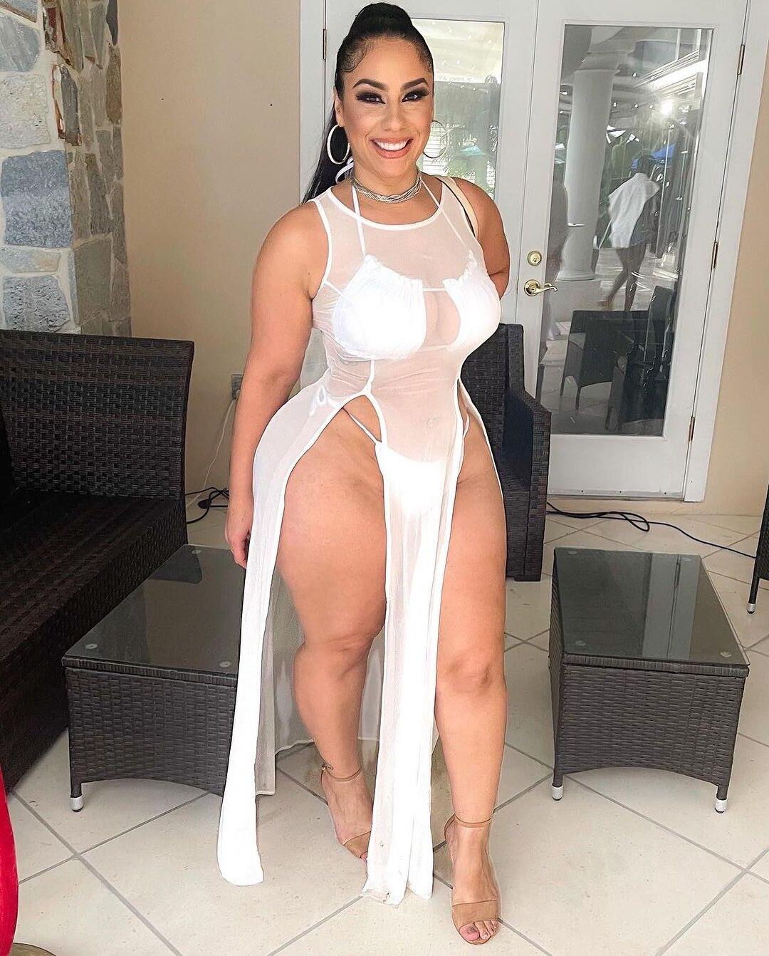 Selene Castle IG th D Till May , + Post