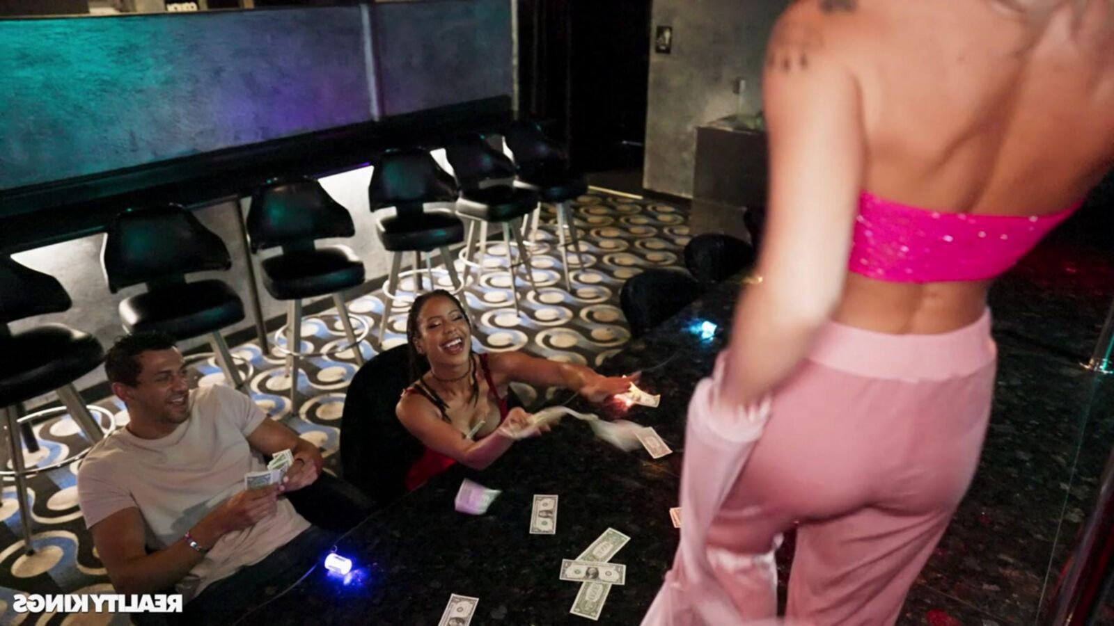 Kira Noir yo, Emma Rosie yo Stripper Homies