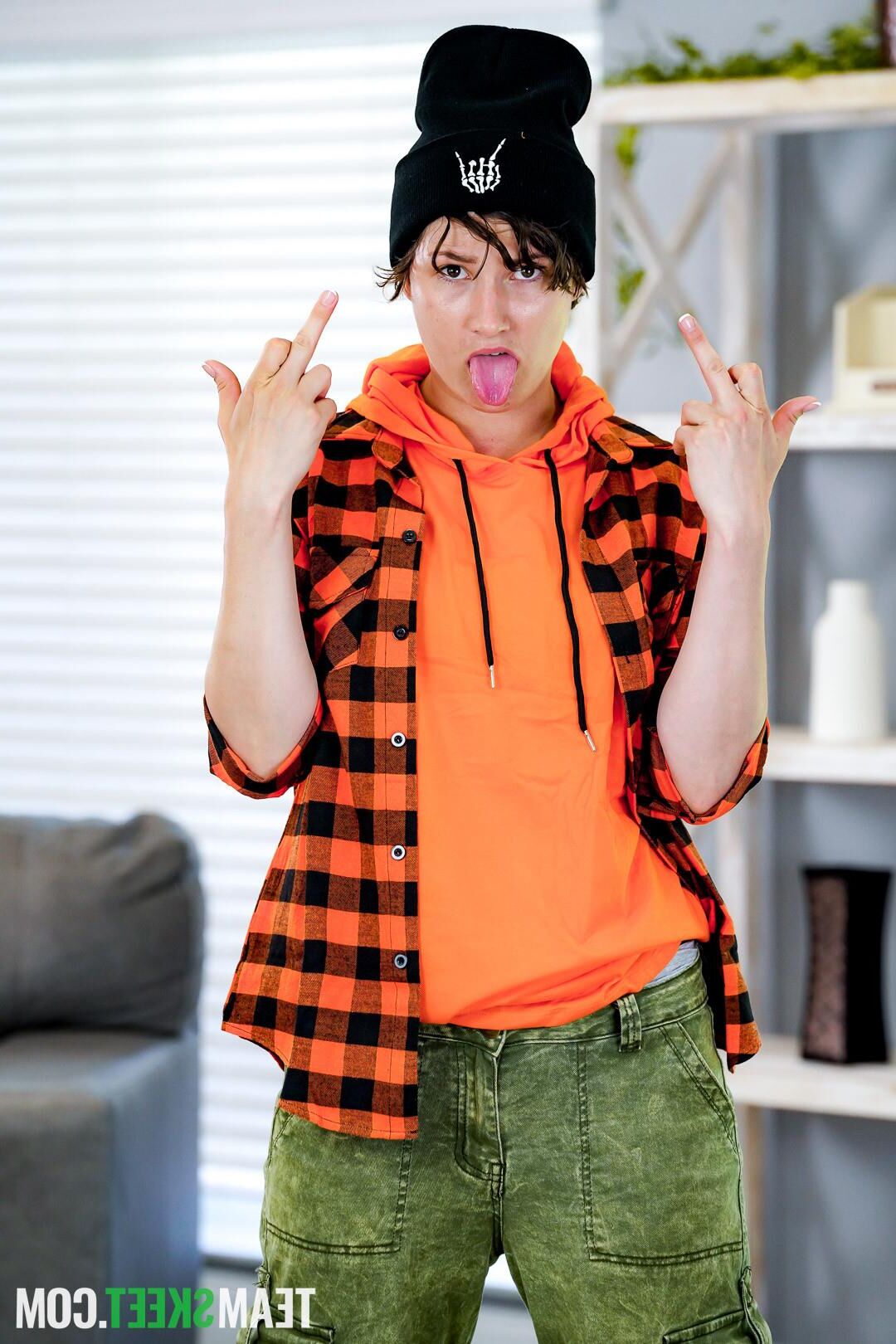 Ahanu Reed Yo Orgasmsは最高です、ステップパパ！