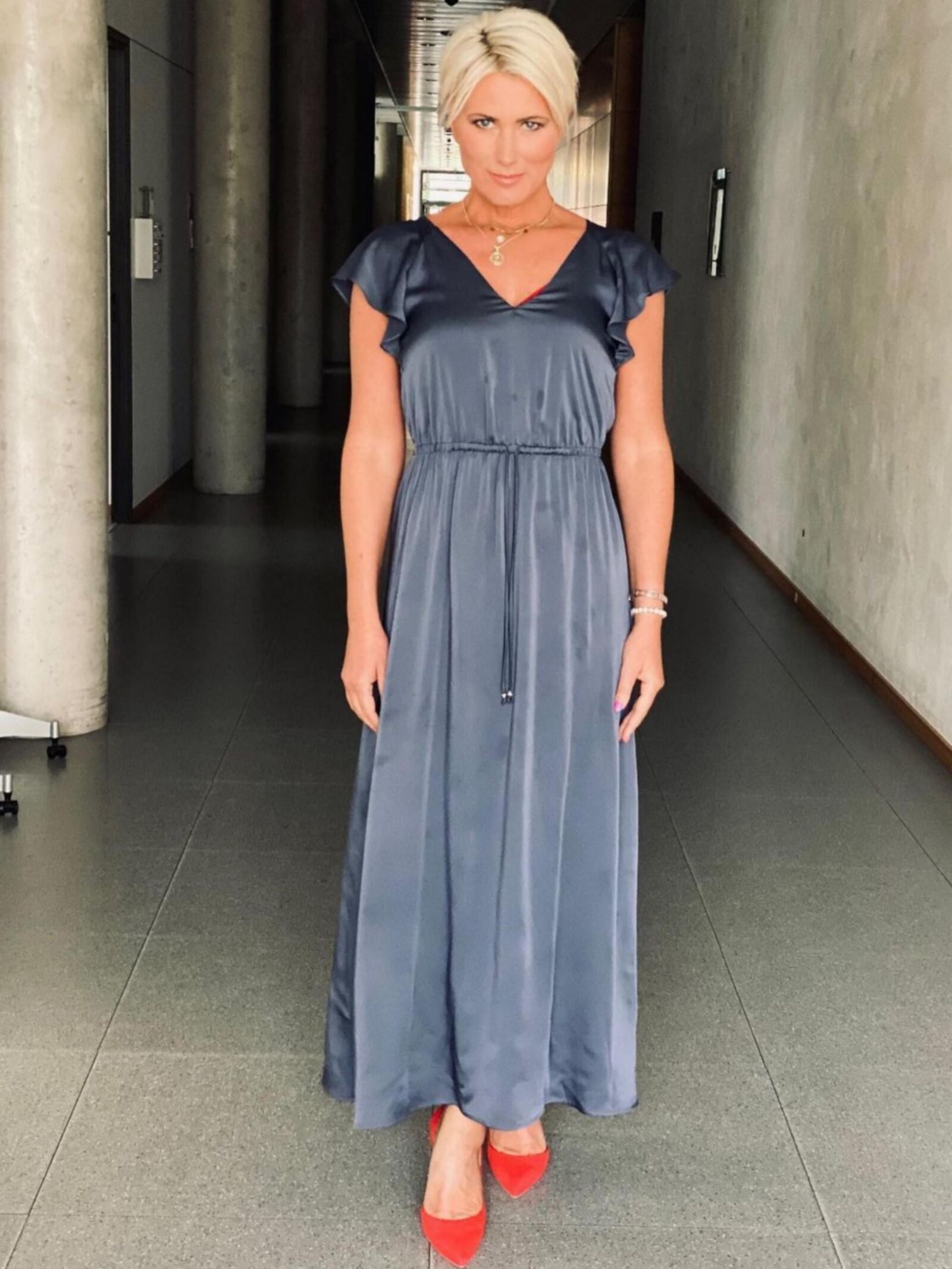 Kamilla S. geile GEZ Edelhure in sexy Outfits zum ficken ! 