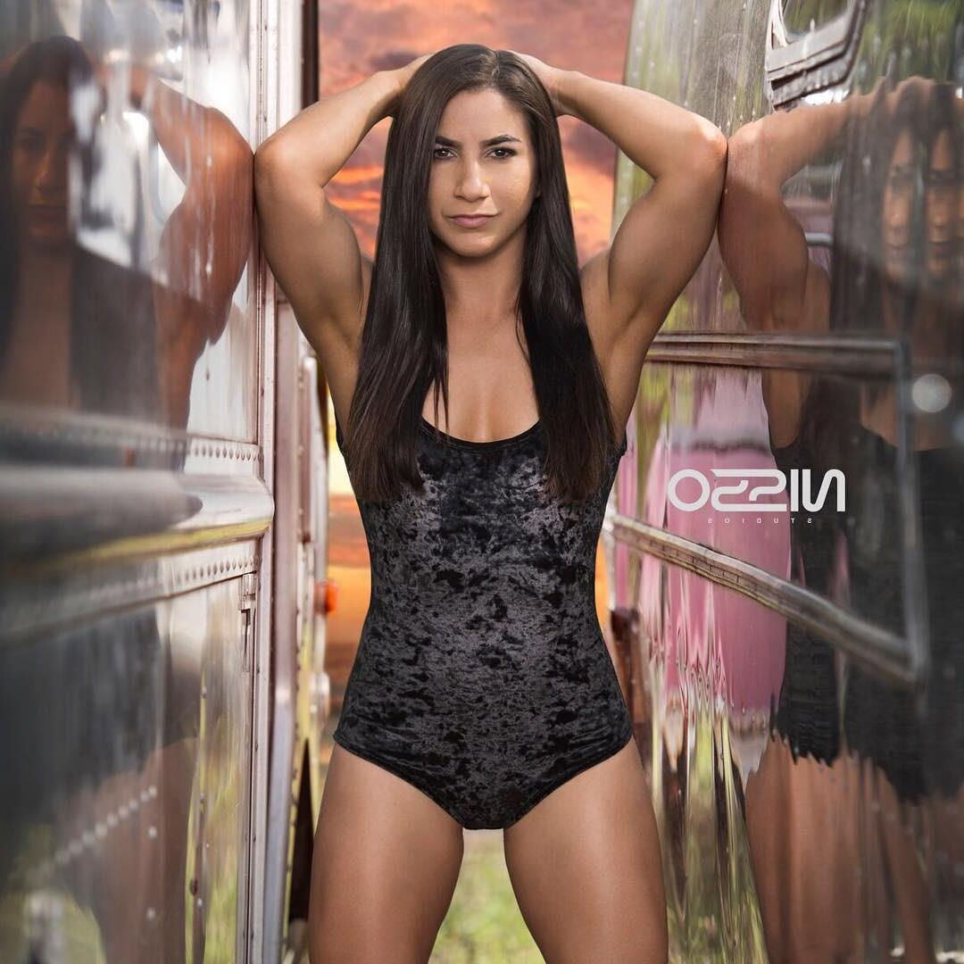 Tecia Torres
